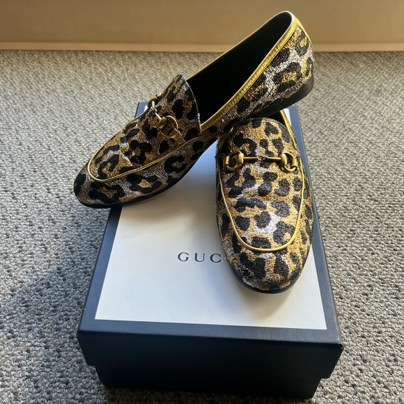 Gucci Jacquard Leopard Print Horsebit Jordaan Loafers | Gold - Picture 5 of 8
